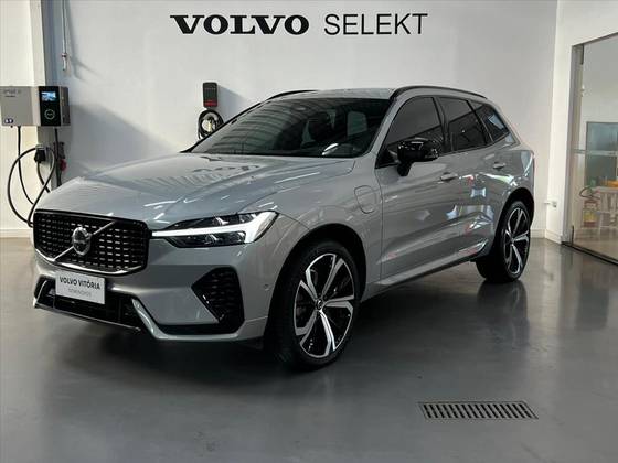 VOLVO XC60 2.0 T8 RECHARGE ULTIMATE DARK AWD GEARTRONIC